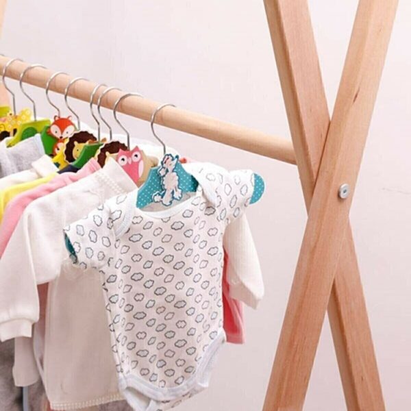 PARMELAS AHŞAP BEBEK KIYAFET ASKISI